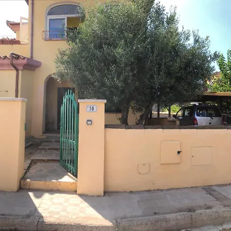 Apartamento Gollai House