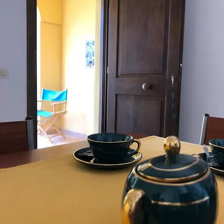 Gollai House Apartamento